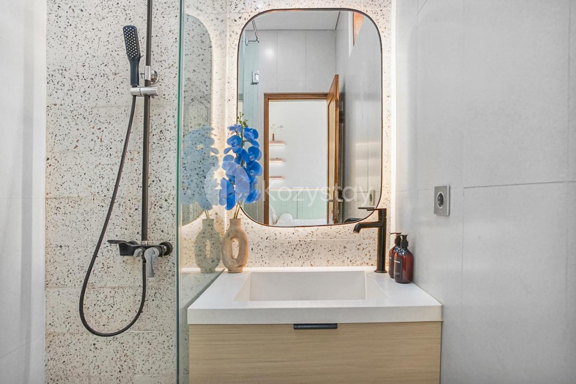 Apartemen Calisee By Kozystay - Denpasar Seminyak (Bali)